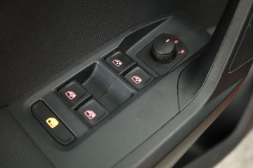 Seat Arona Crossover 1.0 EcoTSI 95KM 2017 Seat Arona 1.0 TSI, Salon Polska, Klima, Tempomat, zdjęcie 15