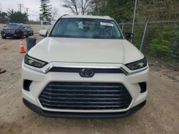Toyota 2024 Toyota Grand Highlander Xle 2024 2.4 Benzyna 265KM, zdjęcie 5