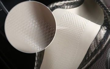 КРЫШКА СПОРТИВНОГО РУЛЯ CARBON ЧЕРНАЯ