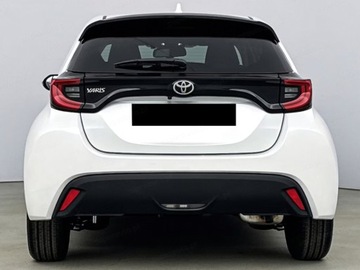 Toyota Yaris IV Hatchback Facelifting 1.5 Hybrid Dynamic Force 116KM 2025 Style 1.5 Hybrid 116KM | Podgrzewane fotele!, zdjęcie 2
