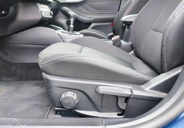 Ford Focus IV Hatchback Facelifting 1.0 EcoBoost 125KM 2022 Ford Focus Ford Focus 1.0 EcoBoost Titanium Benzyna 125KM, zdjęcie 10