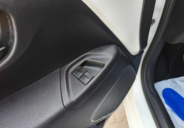 Citroen C1 II Hatchback 5d 1.0 VTi 72KM 2018 Citroen C1 Citroen C1 1.0 VTi JCC Benzyna 72KM, zdjęcie 11