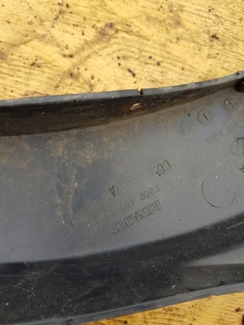 LEVÝ LIŠTA KOLA PODBĚHU PLAST MERCEDES E TŘÍDA W211 FL 2.2 CDI