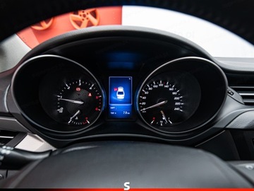 Toyota Avensis III Sedan Facelifting 2015 2.0 D-4D 143KM 2016 TOYOTA Avensis 2.0 D-4D Sedan 143KM 2016, zdjęcie 12