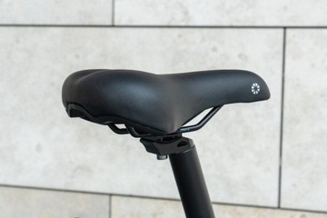 Dahon Briza D8s складной на 24 колесах / Черный глянцевый