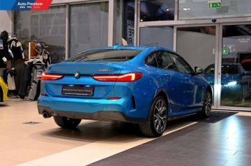 BMW Seria 2 G42-U06 Active Tourer 1.5 218i 136KM 2021 BMW Seria 2 218iFV23Step TronicLED Fog LightsShadow-LineModel M Sport, zdjęcie 17