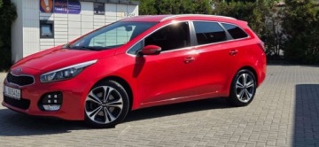 Kia Ceed II Kombi Facelifting 1.0 T-GDI 120KM 2015 Kia Ceed T-GDI 120 KM GT ASO Navi Kamera CarPlay Bezwypadkowa, zdjęcie 35