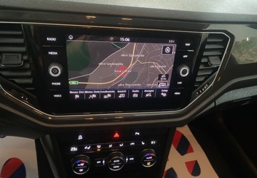 Volkswagen T-Roc I SUV 1.5 TSI ACT 150KM 2018 Volkswagen T-Roc Gwarancja Bezwypadkowy Oplacony 1.5 Benzyna 150KM, zdjęcie 8