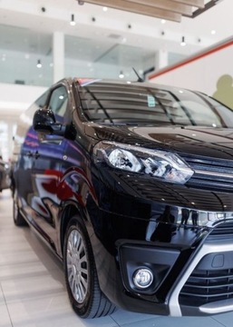 Toyota 2024 Toyota Proace Verso Verso 2.0 D4-D Long Business Aut. 2.0 Diesel 177KM, zdjęcie 12