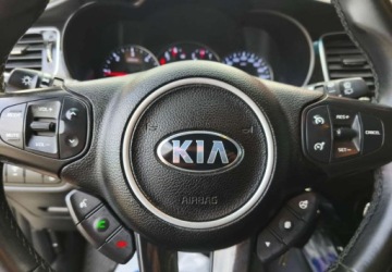 Kia Carens IV Minivan 1.7 VGT CRDI 115KM 2016 Kia Carens Kia Carens 1.7 CRDi M 7os EU6 1.7 Diesel 115KM, zdjęcie 16