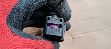 A6 C7 4G ПОДЪЕМНАЯ ЗАГЛУШКА ПЕРЕДНЯЯ ФОНАРЬ 14PIN 8W0973737 Q5 80A A4 B9 A5