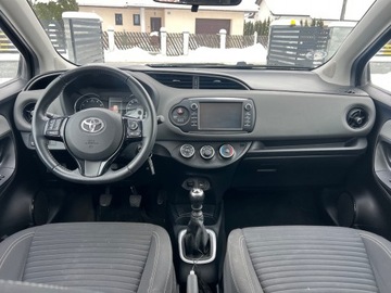 Toyota Yaris III Hatchback 5d Facelifting 2017 1.5 Dual VVT-iE 111KM 2017 Toyota Yaris 1,5 BENZYNA,111 koni, kamera, zarejestrowana w PL, zdjęcie 7