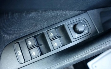 Skoda Kamiq Crossover 1.0 TSI 115KM 2019 Skoda Kamiq 1.0TSI 116KM DSG Automat Super stan Full LED Duzy tablet 116KM, zdjęcie 30