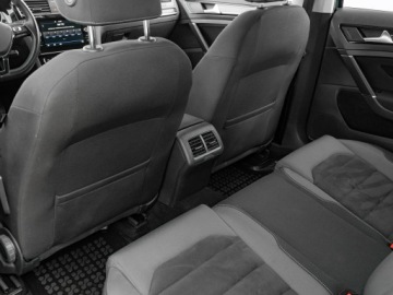 Volkswagen Golf VII Variant Facelifting 2.0 TDI 150KM 2019 Volkswagen Golf SK194RV#2.0 TDI HIGHLINE DSG, zdjęcie 22