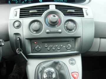 Renault Scenic II 2008 Renault Scenic II 1.6 benzyna , stan BDB , niski przebieg, zdjęcie 15