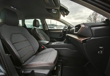 Seat Leon IV Sportstourer 1.5 eTSI (MHEV) 150KM 2021 Seat Leon Xcellence Pakiety, Hak, Wirtualny kokpit, ACC, Podgrzewane fote, zdjęcie 16