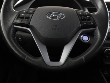 Hyundai Tucson III SUV 2.0 CRDI 185KM 2016 Hyundai Tucson 185KM automat 4x4 grzane fotele, zdjęcie 20