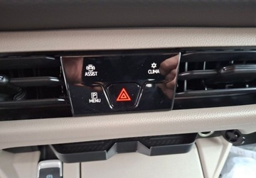 Volkswagen Multivan T7 Van L1 2.0 TDI 150KM 2025 Volkswagen Multivan Family 2.0 TDI 150 KM L2 2.0 Diesel 150KM, zdjęcie 9