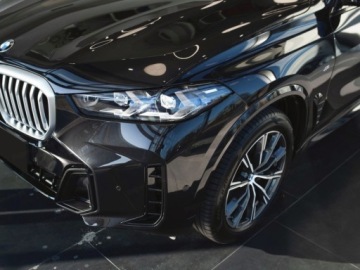 BMW X5 G05 SUV Facelifting 3.0 30d 298KM 2026 xDrive30d M Sport 3.0 (298 KM)| Hak holowniczy, elektryczny, zdjęcie 3