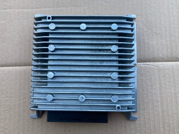 WZMACNIACZ VW SKODA 5Q6035456