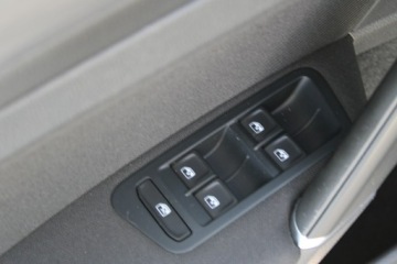 Volkswagen Golf VII Variant Facelifting 1.6 TDI-CR DPF BMT 115KM 2020 Volkswagen Golf Comfortline Gwarancja, zdjęcie 16