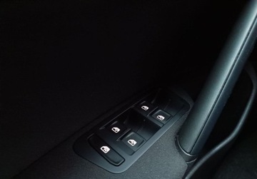 Volkswagen Golf VII Hatchback 3d Facelifting 1.5 TSI BMT 130KM 2019 Volkswagen Golf 1.5 TSI 130KM Trendline SalonPL Serwisowany Iwl. Vat-Marza, zdjęcie 27