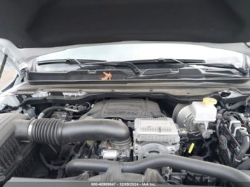  RAM 1500 2024r., Laramie, od ubezpieczalni 5.7 Benzyna 395KM, zdjęcie 11