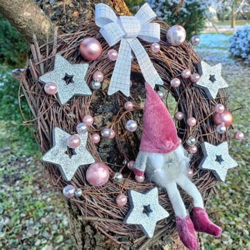 РОЖДЕСТВЕНСКИЙ ВЕНОК НАТУРАЛЬНАЯ БЕРЕЗА, РОЖДЕСТВЕНСКИЙ КРЕМ, РОЗОВЫЙ, СЕРЕБРЯНЫЙ