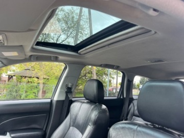 Mitsubishi Outlander II 2.0 DID DOHC 140KM 2008 Mitsubishi Outlander 4WD Xenony Skory Klimatyzacja Szyberdach Grzane Fotel, zdjęcie 14