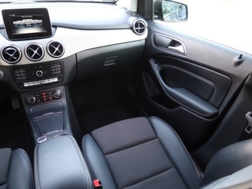 Mercedes Klasa B W246 Sports Tourer Facelifting 1.6 180 122KM 2018 Mercedes B B 180, Salon Polska, 1. Właściciel, zdjęcie 7