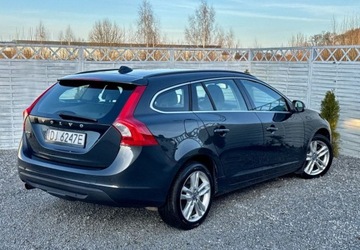 Volvo V60 I Kombi 1.6 DRIVe 115KM 2011 Volvo V60 Volvo V60 DRIVe 1.6 Diesel 115KM, zdjęcie 2