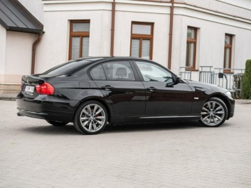 BMW Seria 3 E90-91-92-93 Limuzyna E90 318d 143KM 2008 BMW 320 LCI 320d 143KM ! Super Stan ! Opłacona !, zdjęcie 16