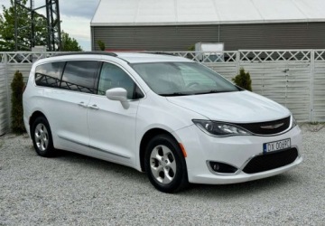 Chrysler Pacifica II 3.6 V6 291KM 2017 Chrysler Pacifica Chrysler Pacifica 3.6 Benzyna 290KM, zdjęcie 3