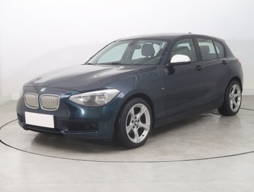 BMW Seria 1 F20-F21 Hatchback 5d 116i 136KM 2011 BMW 1 116i, Klima, Klimatronic, Tempomat, zdjęcie 1