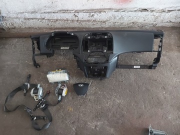 DESKA KONZOLA AIRBAG HYUNDAI I30 I