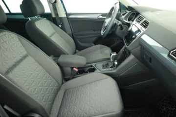 Volkswagen Tiguan II SUV 1.5 TSI EVO 150KM 2020 VW Tiguan 1.5 TSI, Salon Polska, DSG, Navi, Klima, zdjęcie 6