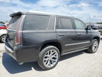 Cadillac Escalade III 2017 Cadillac Escalade 2017 CADILLAC ESCALADE PREMIUM LUXURY 6.2 Benzyna 420KM, zdjęcie 4