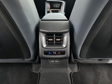 Cupra Terramar SUV 1.5 eTSI 150KM 2024 Cupra Terramar 1.5 eTSI 150KM Audio Sennheiser Pak, zdjęcie 39