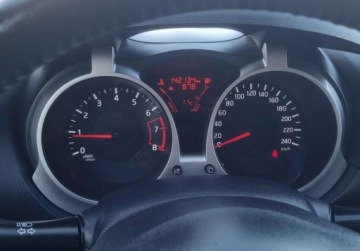 Nissan Juke I SUV Facelifting DIG-T 115KM 2015 Nissan Juke Lift SLICZNY 1.2 Benzyna BOGATA WERSJA Niski Przebieg ZADBANY, zdjęcie 16