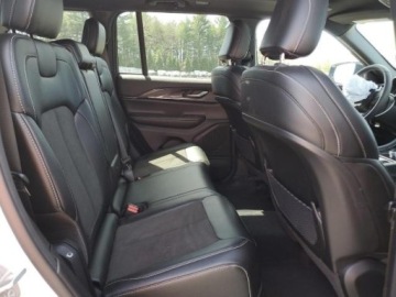 Jeep Grand Cherokee V 2023 Jeep Grand Cherokee Laredo 3.6 Benzyna 293KM, zdjęcie 8