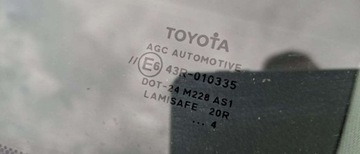 Toyota Auris II 2014 Toyota Auris Toyota Auris 1.8 Hybryda 99KM, zdjęcie 28