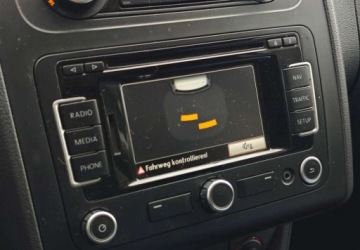 Volkswagen Touran II 1.6 TDI 105KM 2011 Volkswagen Touran Volkswagen Touran 1.6 TDI DPF Highline 1.6 Diesel 105KM, zdjęcie 9