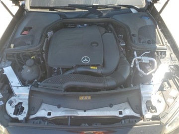Mercedes Klasa E W214 2023 Mercedes-Benz Klasa E 2023r., 2.0L 2.0 Benzyna 255KM, zdjęcie 10