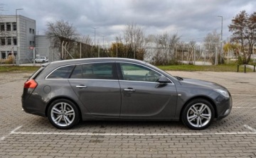Opel Insignia I Sports Tourer 1.6 Turbo ECOTEC 180KM 2011 Opel Insignia 1,6T (180KM) LPG Salon PL 1.6 BenzynaLPG 180KM, zdjęcie 4