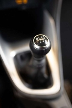 Toyota 2024 Toyota Yaris 1.5 Comfort 1.5 Benzyna 125KM, zdjęcie 13