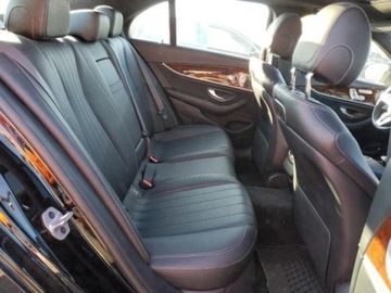 Mercedes Klasa E W213 2019 Mercedes-Benz Klasa E 2019r., E450, od ubezpieczalni 3.0 Benzyna 362KM, zdjęcie 9