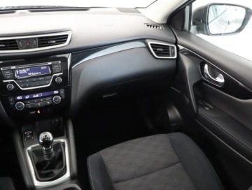 Nissan Qashqai II Crossover 1.2 DIG-T 115KM 2014 Nissan Qashqai 1.2 DIG-T, Salon Polska, Klima, zdjęcie 7