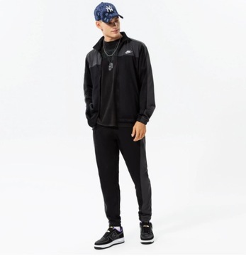 NIKE komplet Męski dres DM6843010 sportswear R.S