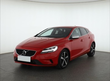 Volvo S40 II 2018 Volvo V40 2.0 D2, Skóra, Navi, Klima, Klimatronic, zdjęcie 1