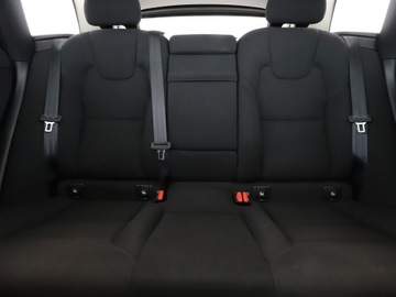 Volvo XC60 II 2020 Volvo XC 60 FV23% mHEV 4x4 full LED navi klima, zdjęcie 17